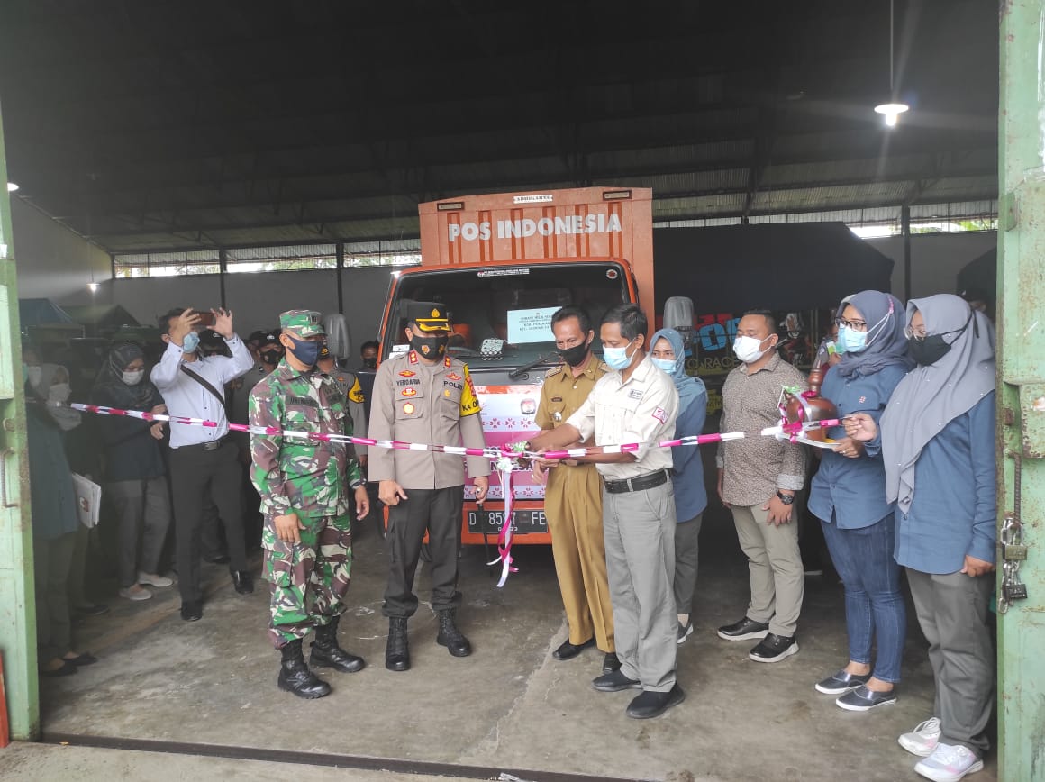 KPU Pesawaran Distribusikan Logistik Pilkada