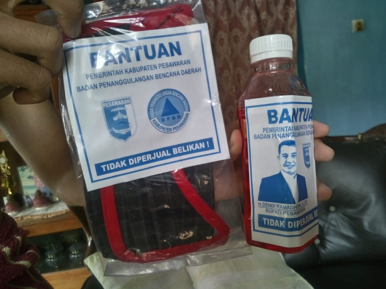 Bantuan Hand Sanitizer Untuk Warga Desa Sukadadi.