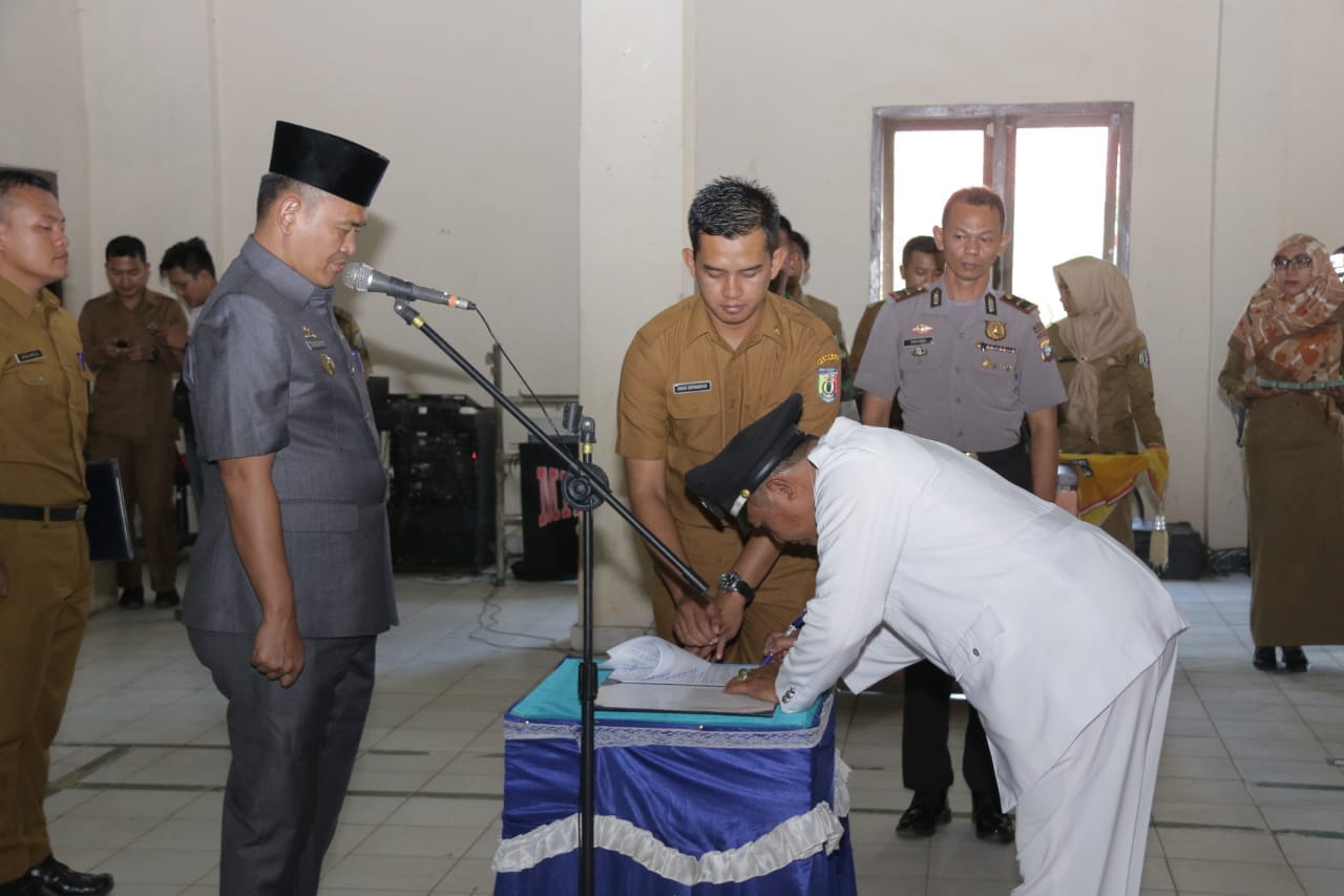 12 Penjabat Kepala Pekon  Dilantik