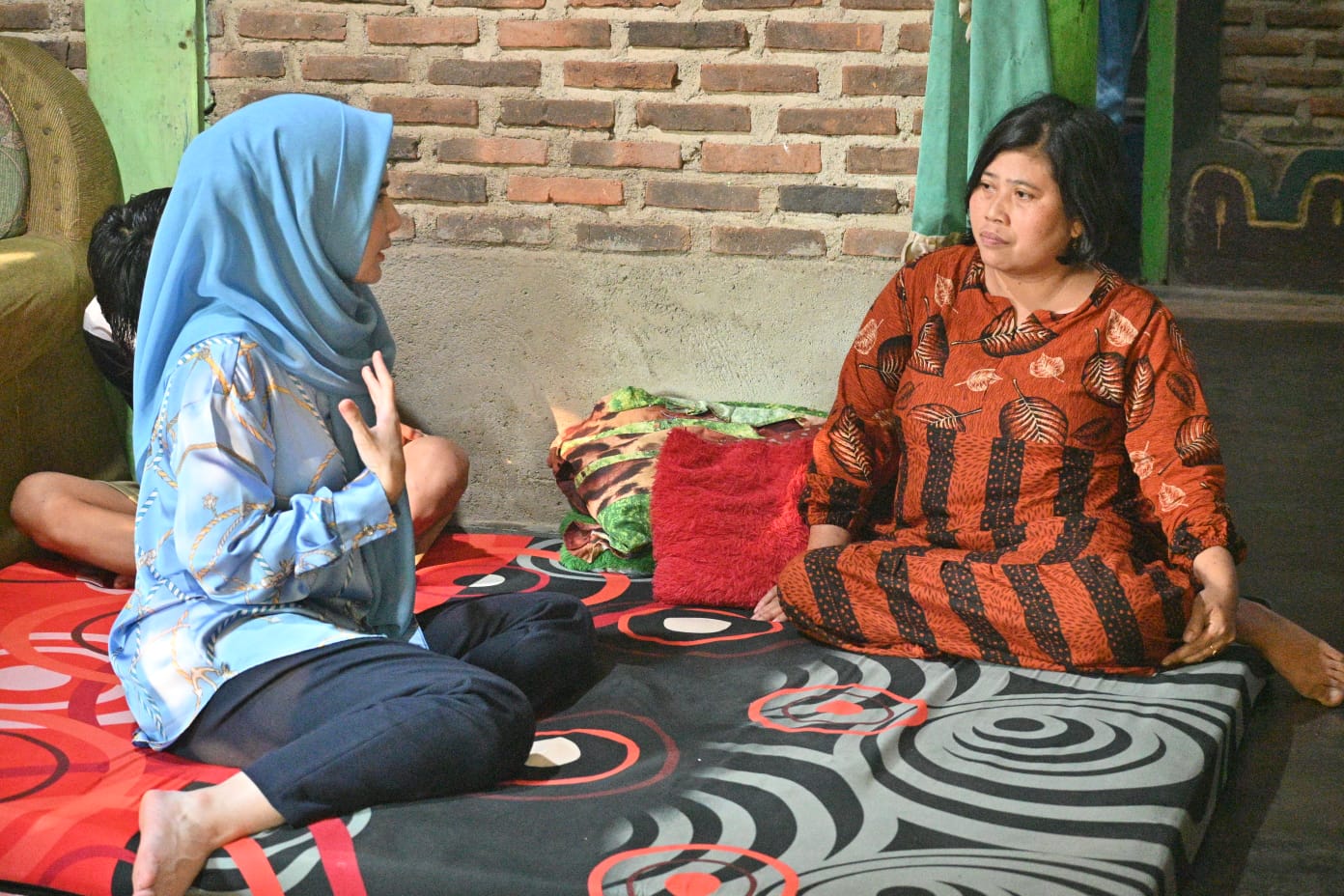 Nanda Indira Tinjau Rumah Warga Terdampak Puting Beliung di Way Lima