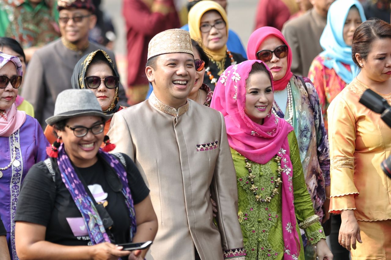 Ribuan Masyarakat Saksikan Parade Budaya Lampung Culture and Carnival 2018