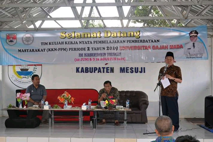 Mahasiswa UGM KKN Di Mesuji.