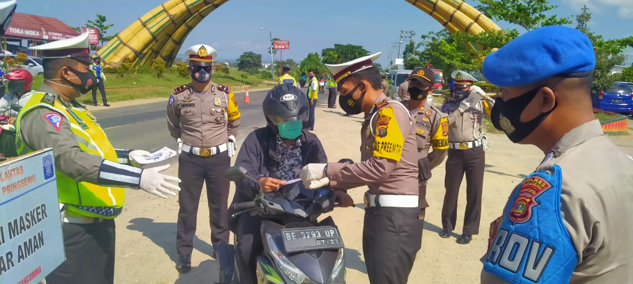 Satlantas Polres Pringsewu Gelar Operasi Zebra Di Rest Area Gadingrejo.