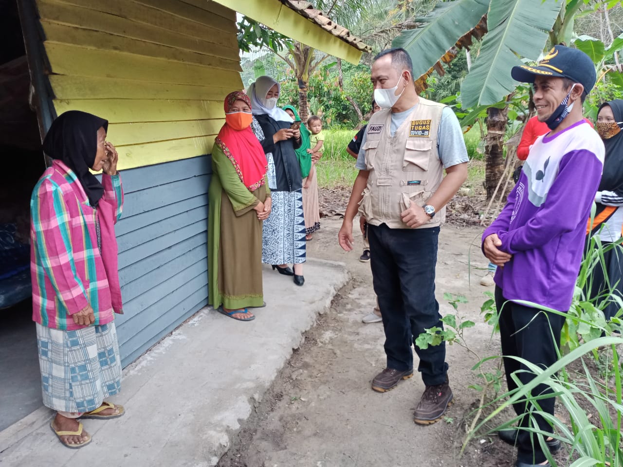 Wabup Pringsewu Kunjungi Warga Pantura Penerima Bedah Rumah