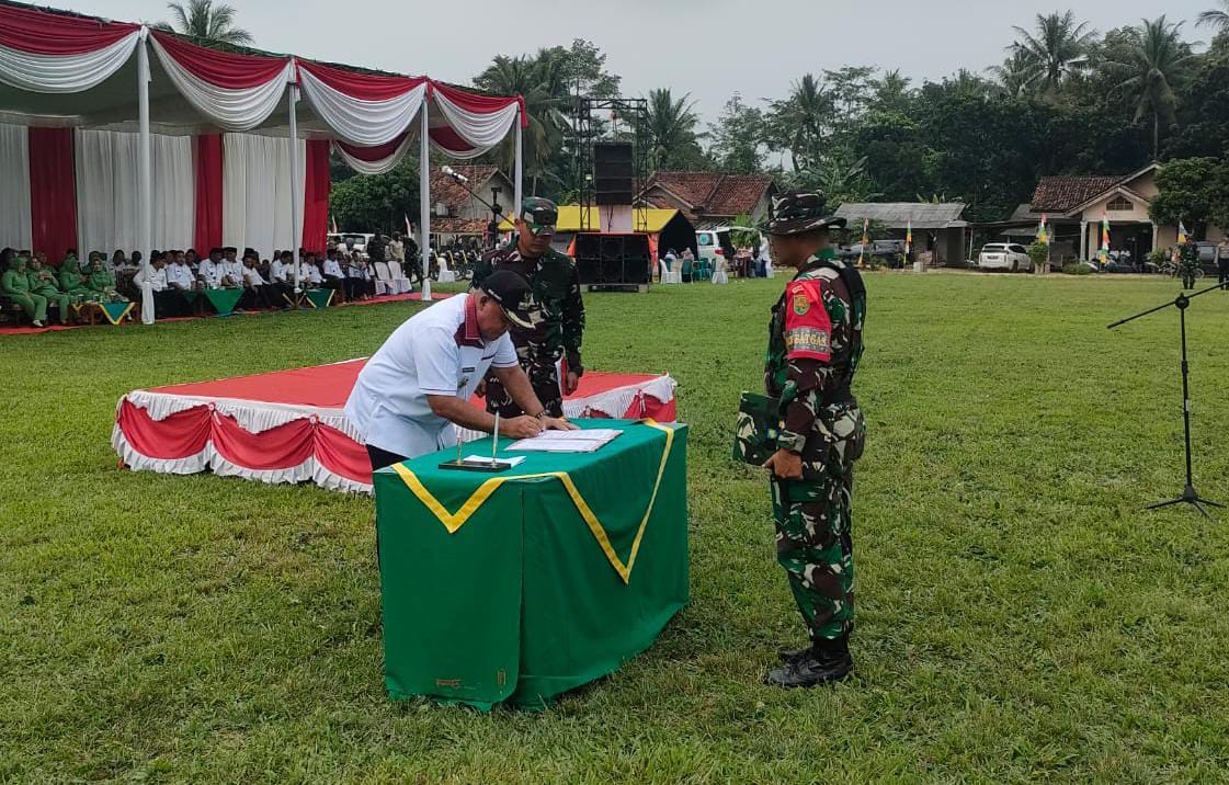 Bupati Nanang Ermanto Buka TMMD ke.120