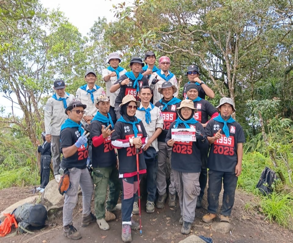 Asah Fisik dan Mental, PA. MerahPutih Pesawaran Gelar Ekspedisi Tiga Puncak