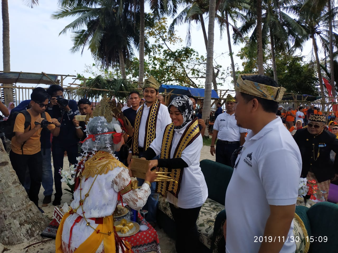 Wagub Nunik Apresiasi Masyarakat Pulau Pahawang