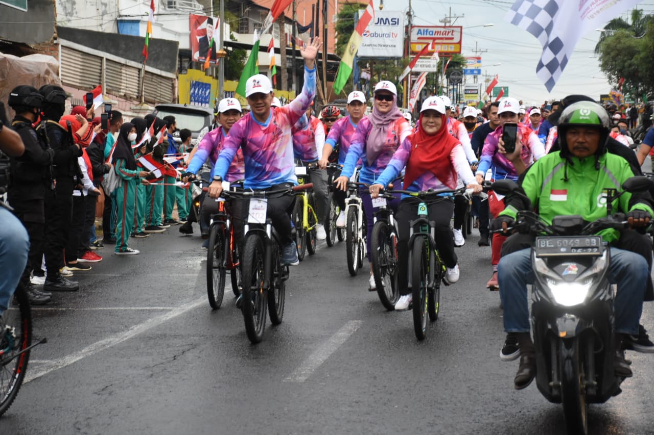 Peserta Apeksi Antusias Ikuti Gowes Bareng