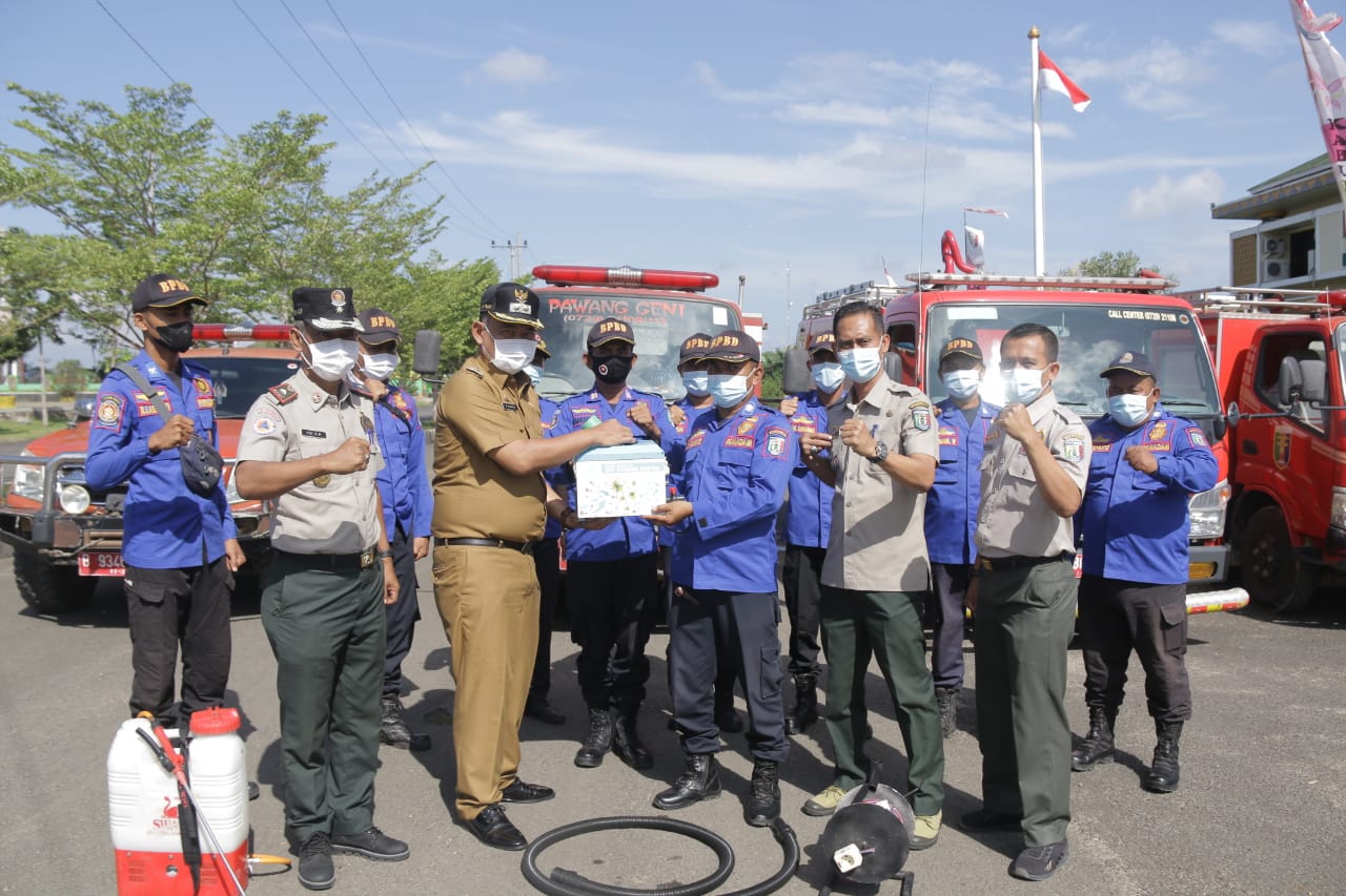 Jelang Ramadhan, Masjid di Pringsewu Disterilkan Dengan Disinfektan