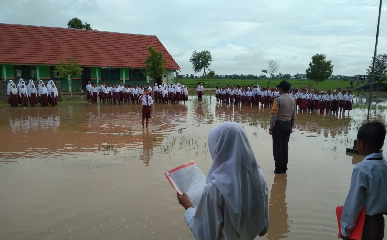 5 Nilai Positif Dalam Upacara Bendera