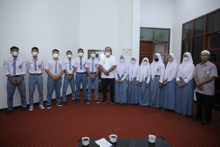 Siswa-siswi SMA Negeri 3 Kisaran Audiensi Bersama Wakil Bupati Asahan