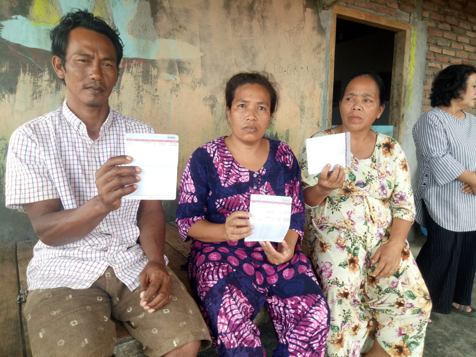 Wali Murid SDN 3 Pasar Madang Tanggamus Keluhkan Potongan Dana Program KIP