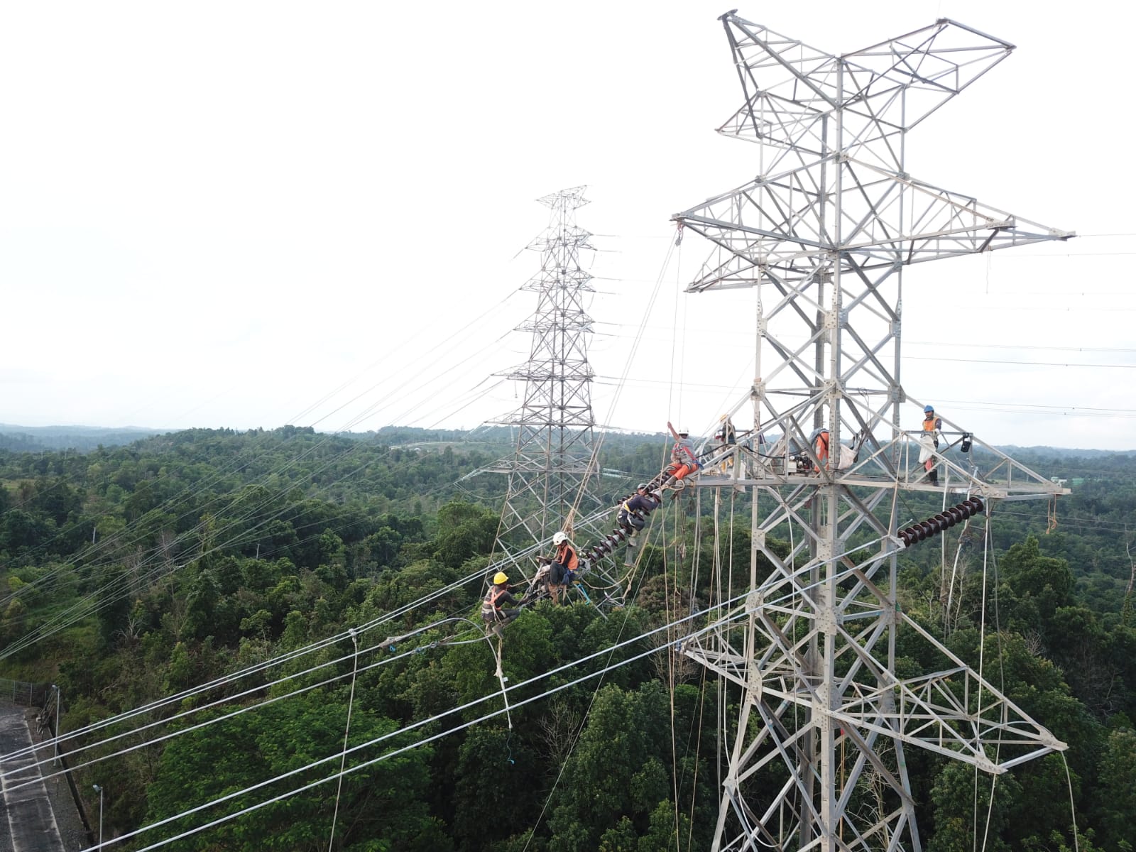 Dukung Geliat Manufaktur, PLN Pasok 850 MVA untuk Dua Industri di Kaltim.