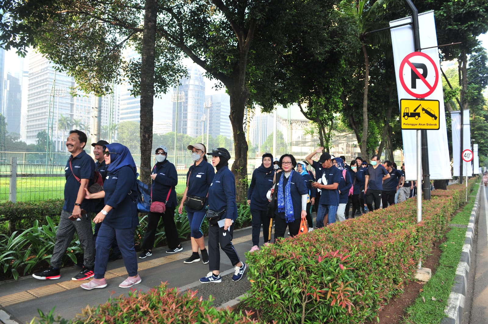 Alumni Xavepa Gelar Jalan Sehat