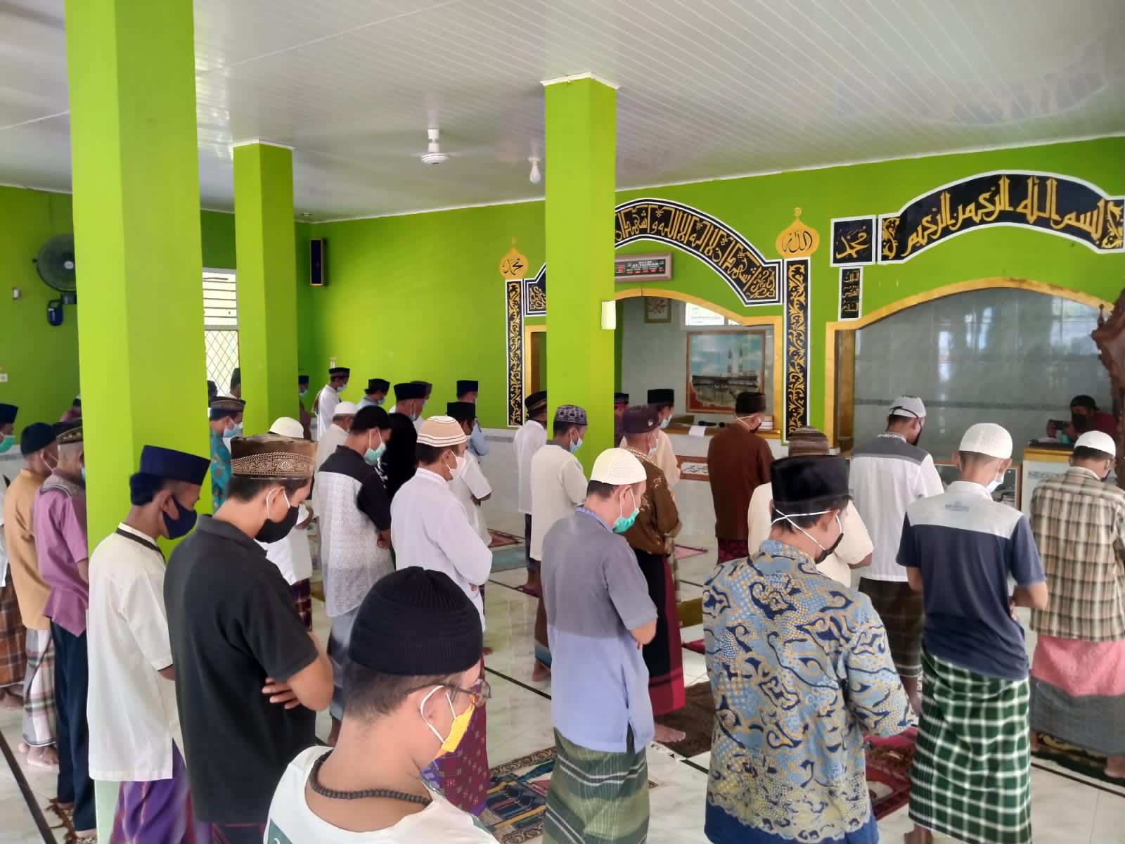 WBP Lapas Kota Agung Gelar Sholat Ghaib