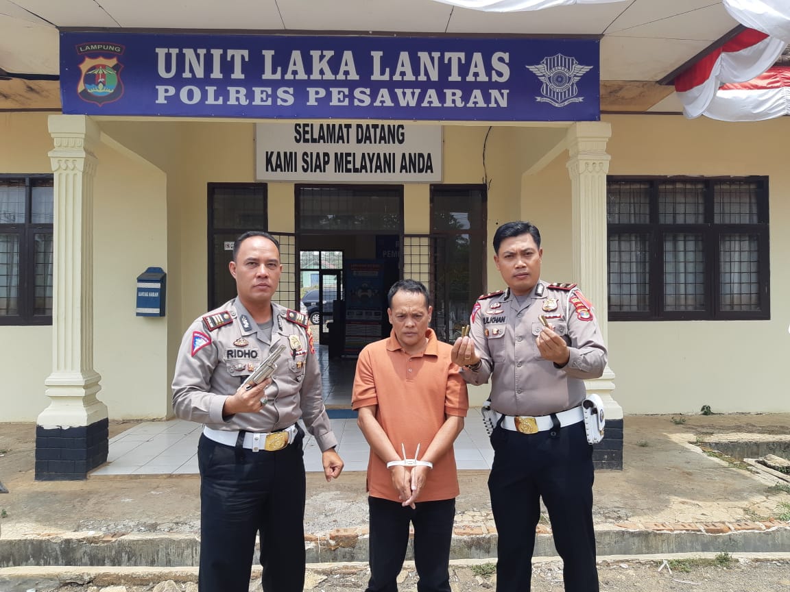 Kena Razia Lantas Malah Bawa Senpira
