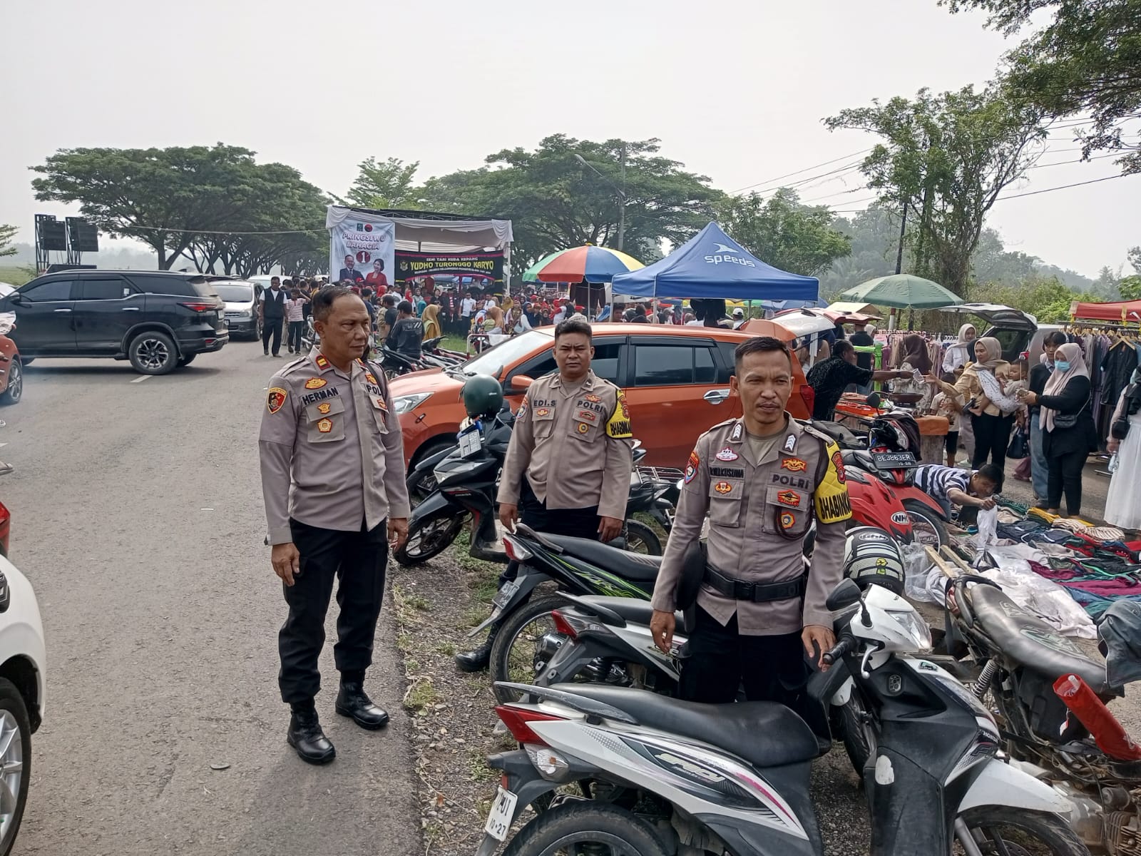 Polisi Amankan Kampanye Paslon Bupati dan Paslon Gubernur di Pringsewu