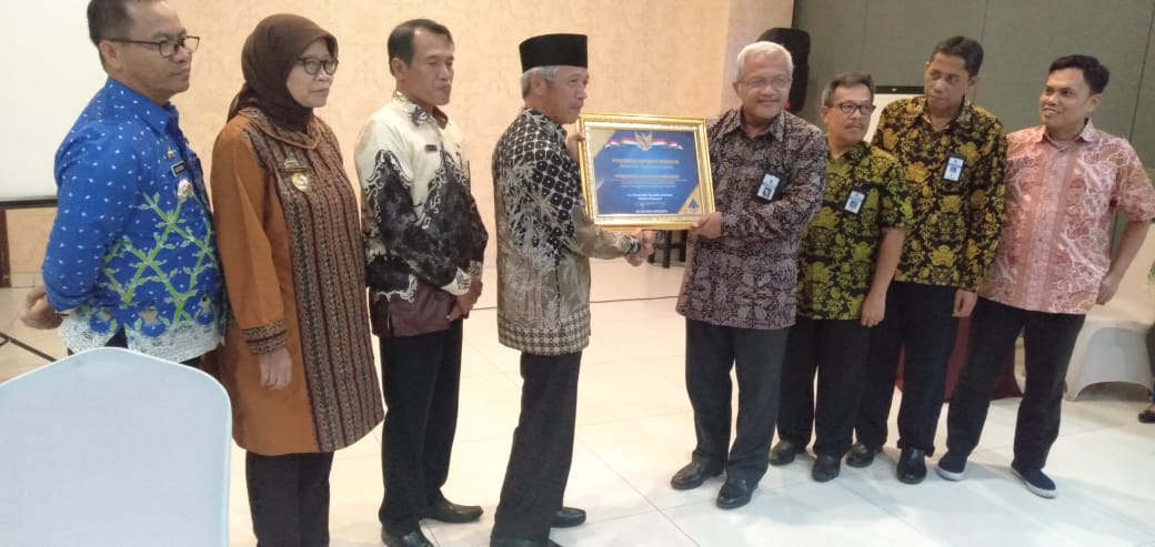 Pemkab Pringsewu Raih Penghargaan  Dari Menteri Keuangan RI.