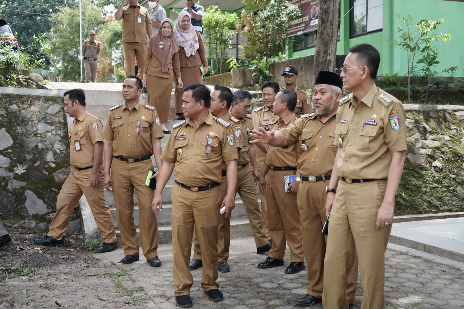 Pj. Bupati Pringsewu Kunjungi Kantor Camat Pagelaran