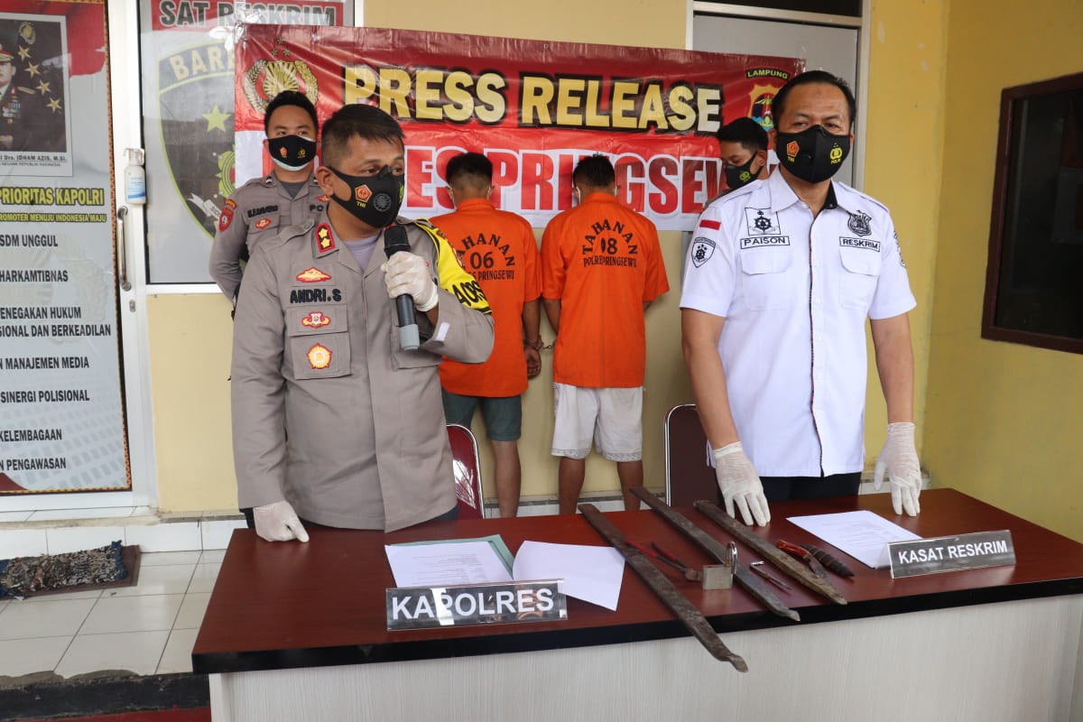 Kapolres Pringsewu Ungkap Kasus Curat Spesialis Baterai Tower.