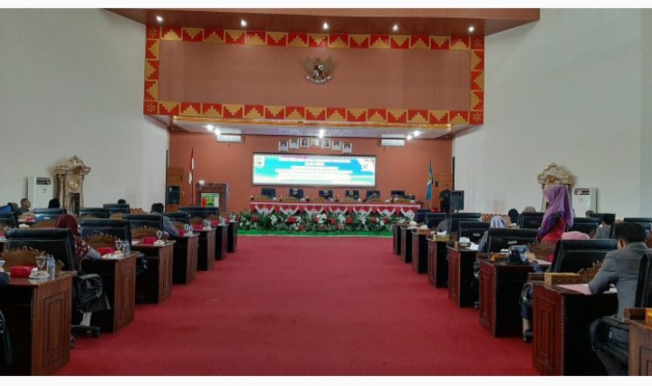Hadiri Paripurna Penyampaian Laporan Hasil Reses, Ini Kata Dendi Ramadhona