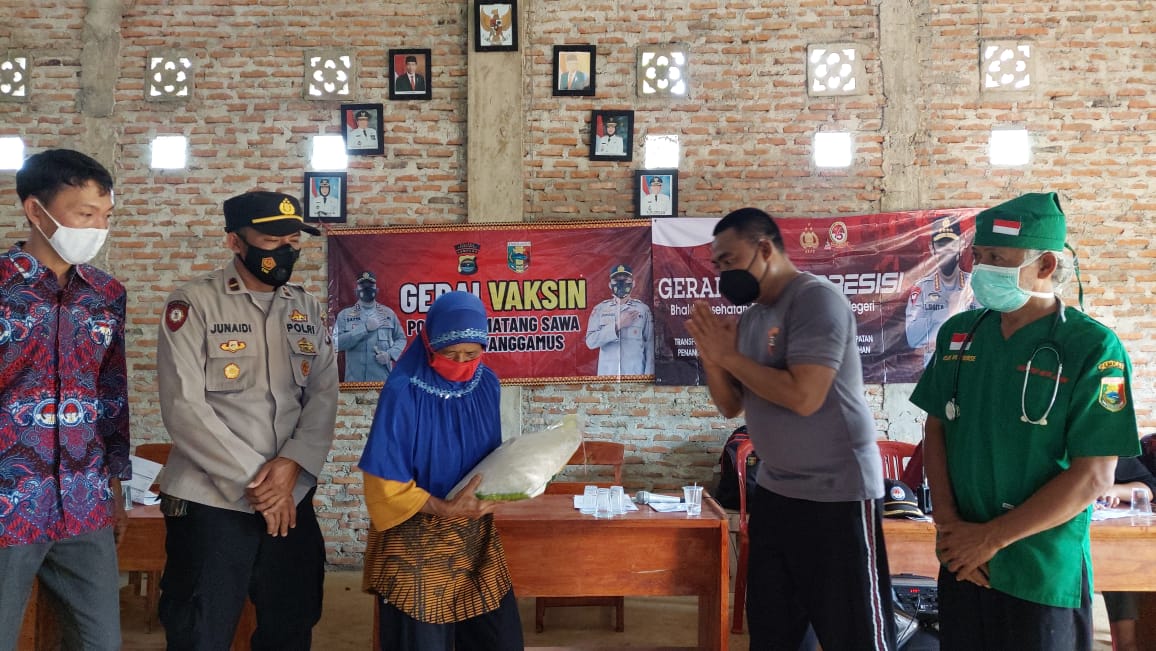 Polres Tanggamus 'Jemput Bola' Vaksinasi