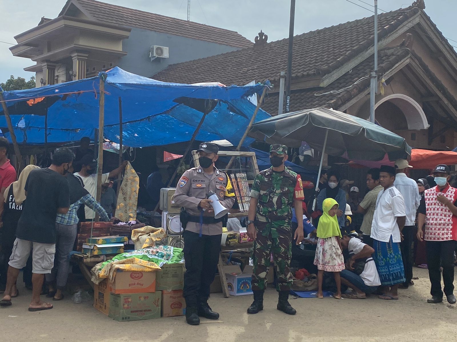 Polres Pringsewu Terjunkan Ratusan Personil Amankan Sejumlah Pasar dan ATM.