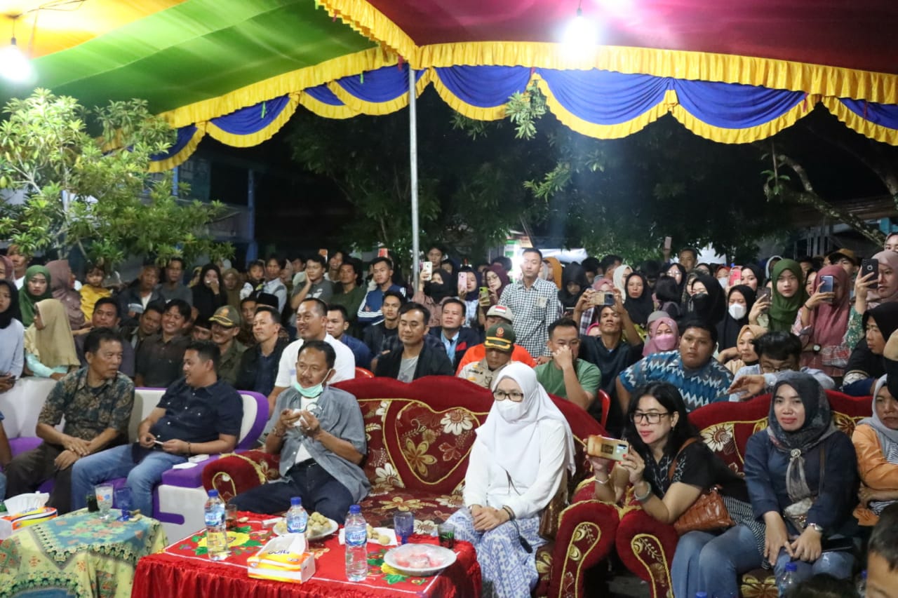 Syawalan, Bupati Pesibar Hadiri Kakiceran di Pekon Bandar Pugung