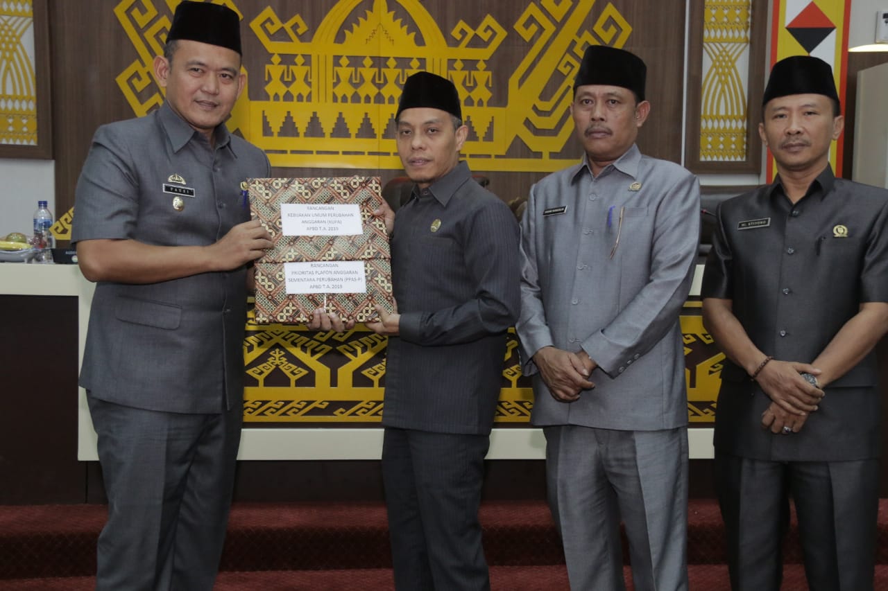 Pemkab Pringsewu Sampaikan KUA-PPAS 2020