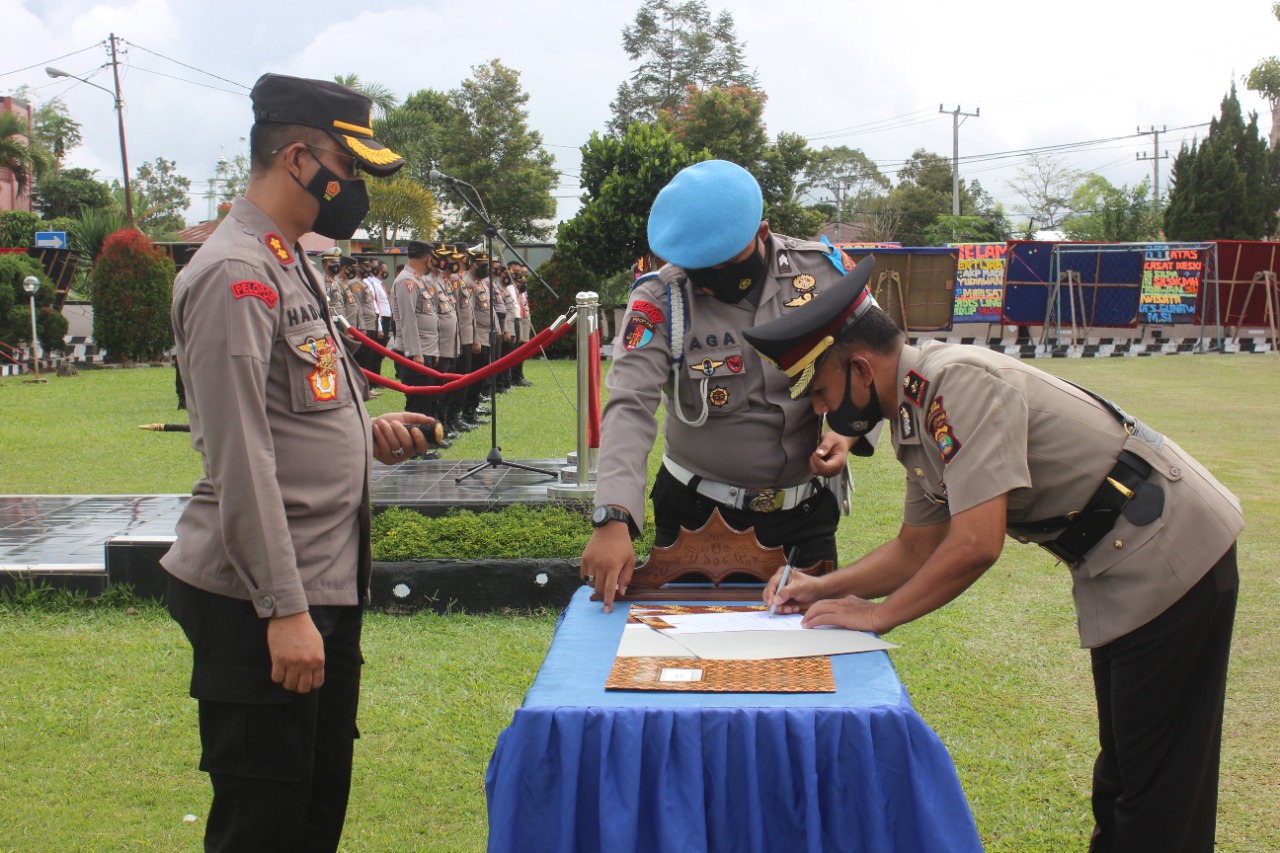 Sertijab Waka Polres Dan Kasat Reskrim Polres Lampung Barat.