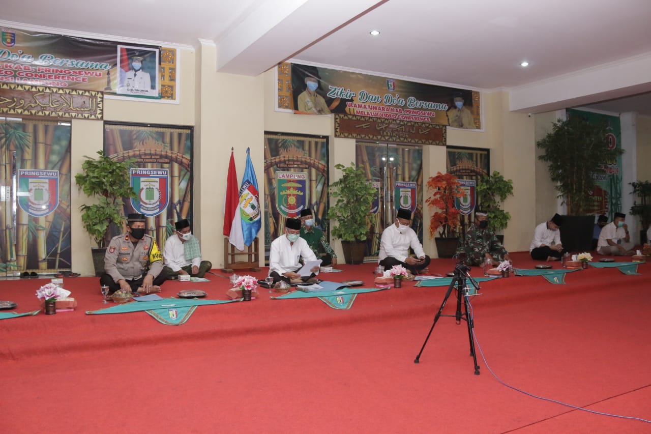 Dzikir Dan Doa Bersama Ulama - Umaro Se Provinsi Lampung By Video Conference