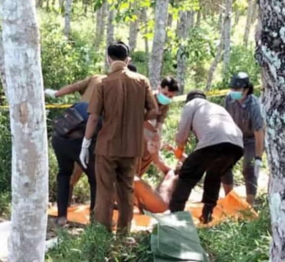 Polres Tanggamus Olah TKP Penemuan Mayat di Kecamatan Pugung