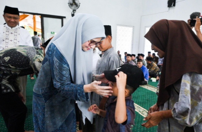 Gelar Isra Mi'raj dan Songsong Ramadhan, Pemkab Pesawaran Santuni Anak Yatim