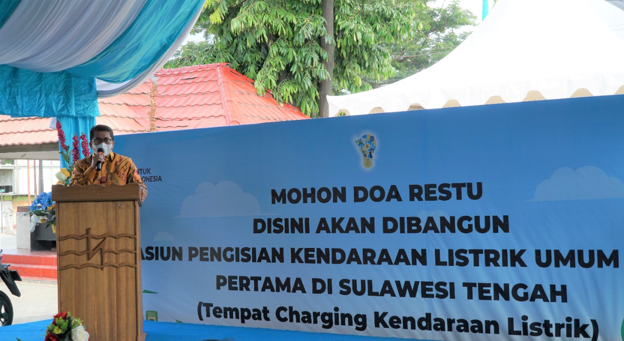 Sambut Era Kendaraan Listrik, PLN Bangun SPKLU Pertama di Sulawesi Tengah.