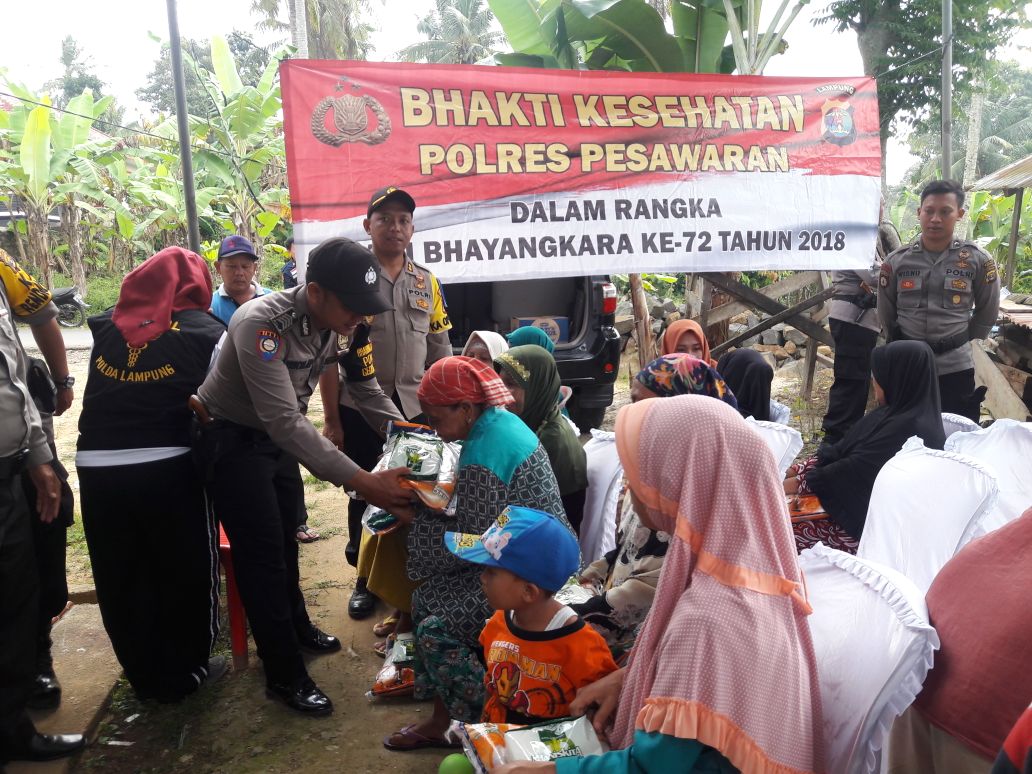 Polres Pesawaran Gelar Baksos dan Bhakti Kesehatan