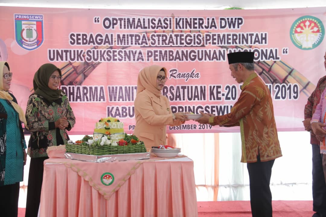 HUT Ke-20, Dharma Wanita Pringsewu Optimalkan Kinerja.