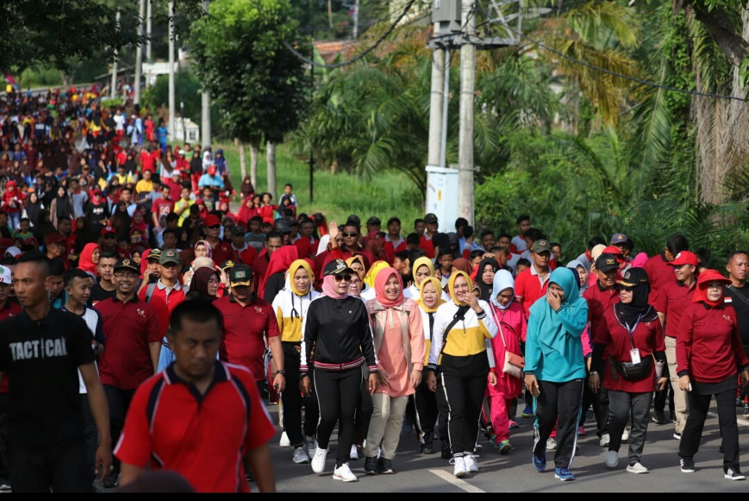 Pemkab Tuba Gelar Jalan Sehat