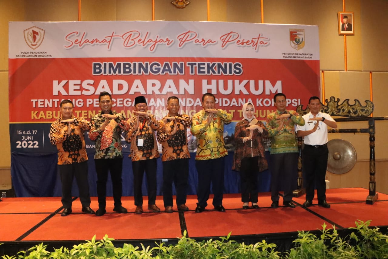 92 Kepalo Tiyuh Tubaba Mengikuti Bimtek Pencegahan Tindak Pidana Korupsi
