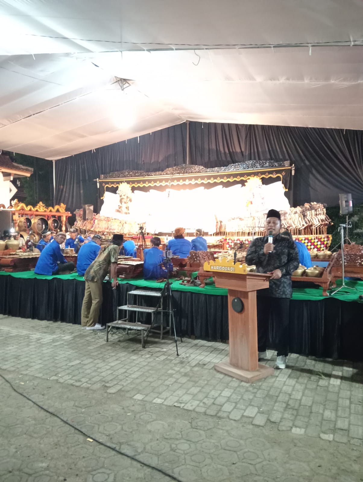 Pekon Margadadi Kecamatan Ambarawa Gelar Wayang Kulit Semalam Suntuk