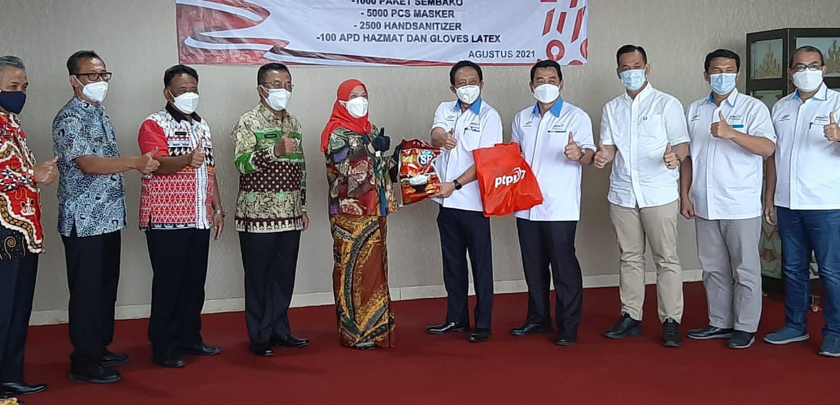 PTPN VII Beri Bantuan Warga Terdampak Covid-19