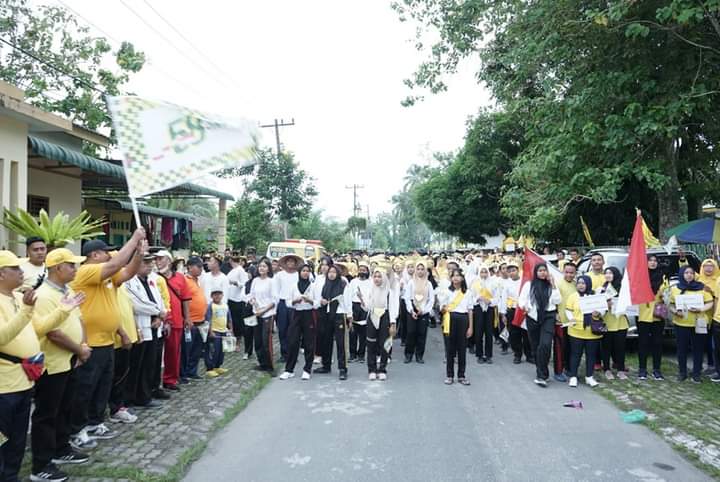 Wabup Asahan Lepas Gerak Jalan Sehat Gebyar HUT ke 58 Partai Golkar