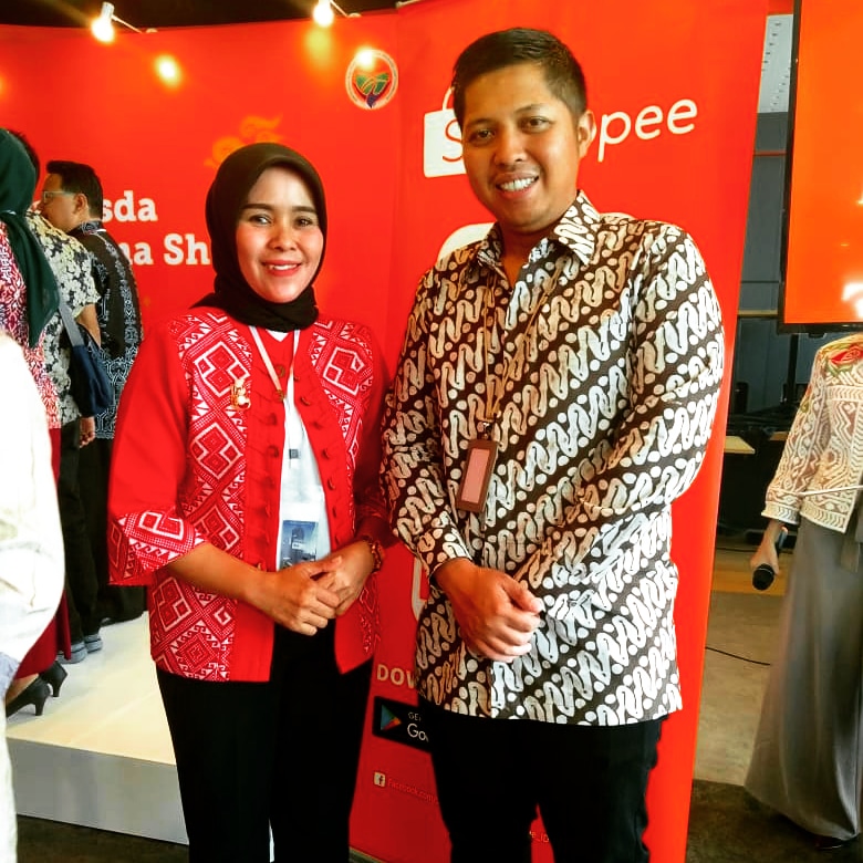 Dekranasda Pringsewu Ikuti  Dekranasda Go Online Shoppee.