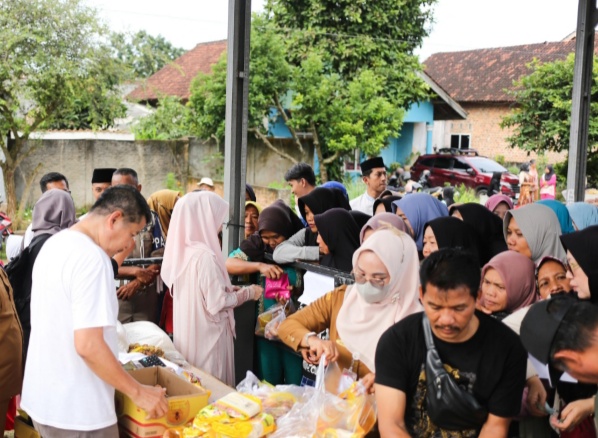 Penuhi Kebutuhan Pokok Warga, Pemkab Pesawaran Gelar Pasar Murah Ramadan
