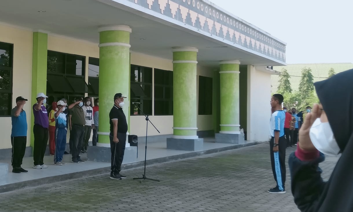 Wabup Pimpin Apel Bersama Paskibra & Muli Mekhanai Pringsewu