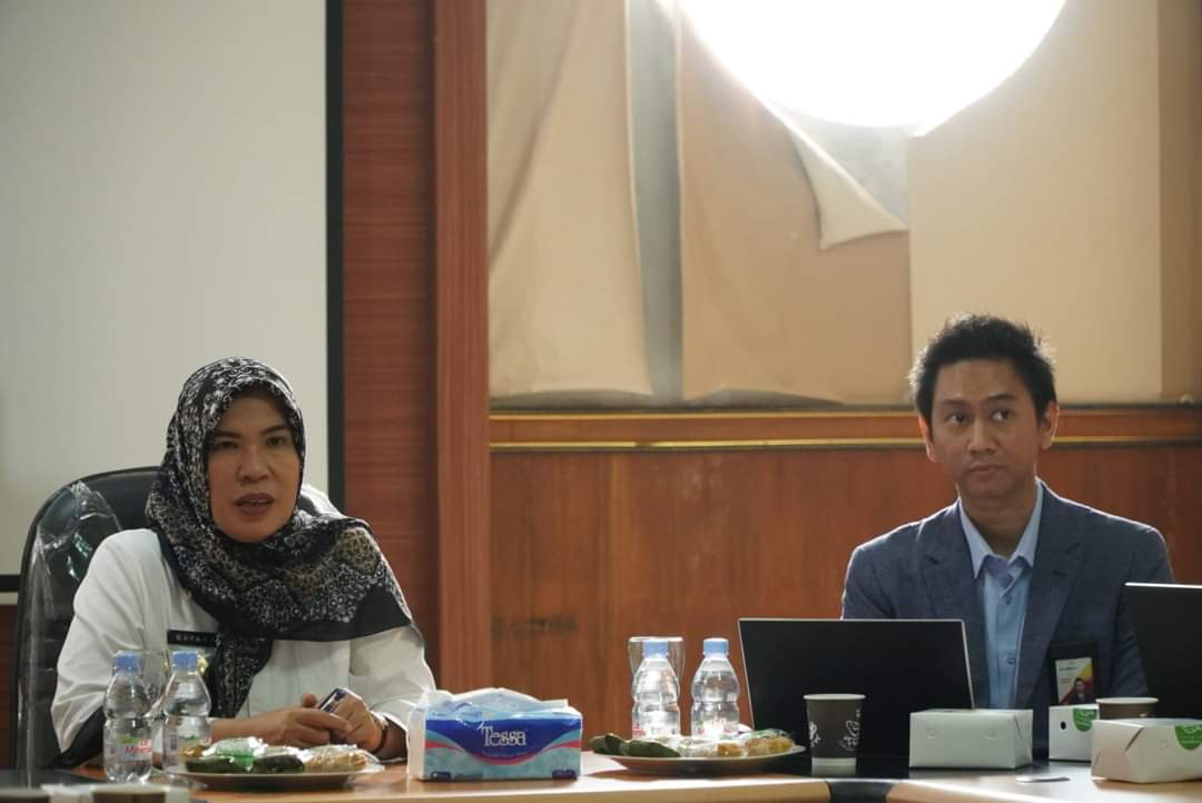 Asisten I Bayana Pimpin Rapat Program Kolaborasi Pengembangan SPBE