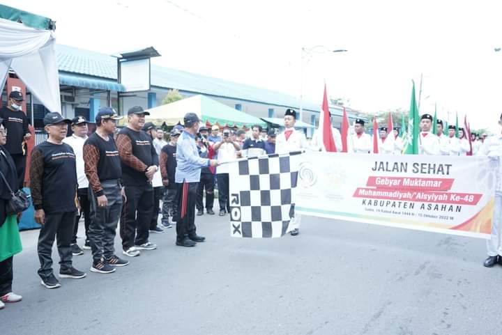 Wabup Asahan Lepas Gerak Jalan Sehat PD Muhammadiyah