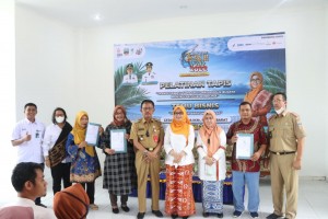 Pelatihan Tapis dan Temu Bisnis UKM Kabupaten Pesibar