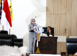Paripurna DPRD Pesawaran, Bupati Nanda Sampaikan LKPJ 2025