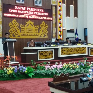 DPRD Pringsewu Gelar Paripurna Pengesahan Ranperda Tahun 2019