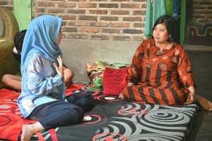 Nanda Indira Tinjau Rumah Warga Terdampak Puting Beliung Di Way Lima
